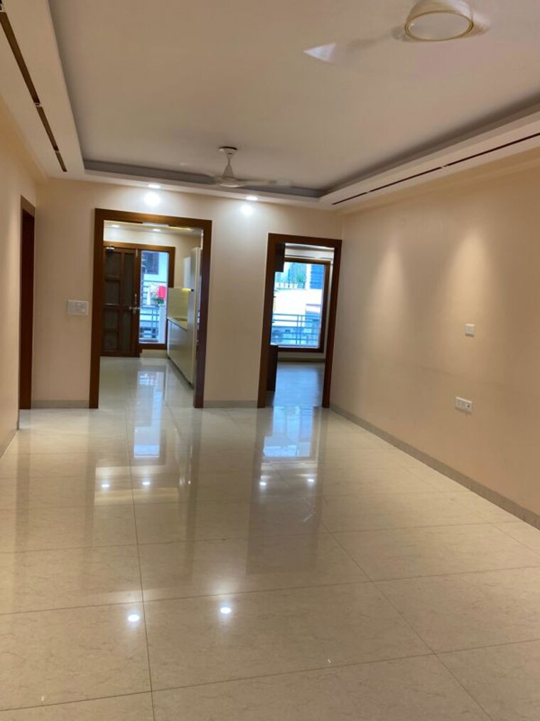 Room, sector 55 4 Bedroom 2450 Sq.Ft. Builder Floor In Sector 55 Gurgaon 9987196