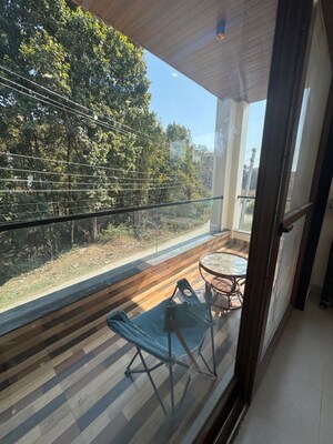 Balcony in 3 BHK Builder Floor at Aamwala – for Rent