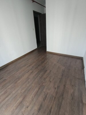 Room in 3 BHK Apartment at Risland The Icon, Dhokali – for Rent