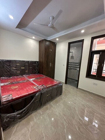 Bedroom in 2 BHK Apartment at Saket – for Rent