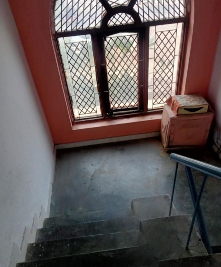 Balcony, aliganj 1 RK 1122 Sq.Ft. Villa In Aliganj Lucknow 9987254
