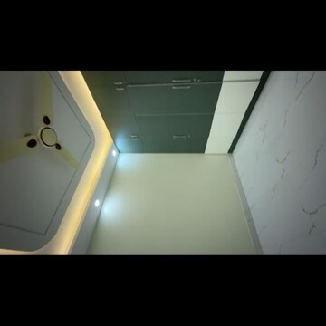 Room in 3 BHK Builder Floor at Dwarka Mor – for Sale