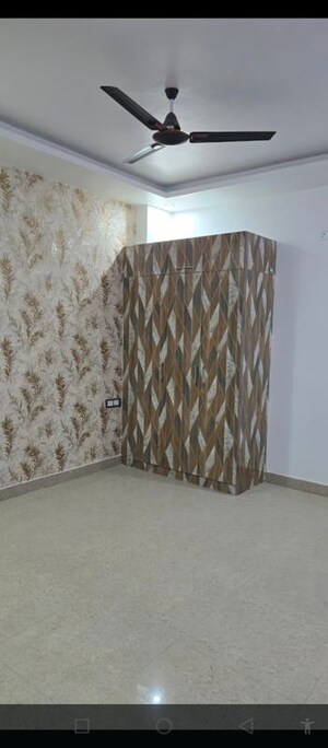 Bedroom in 2 BHK Builder Floor at Sector 72 – for Sale