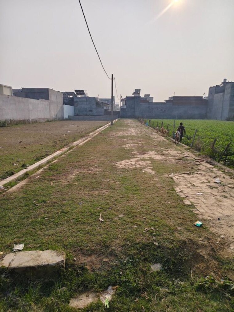 undefined, jankipuram  1000 Sq.Ft. Plot In Jankipuram Lucknow 9987305