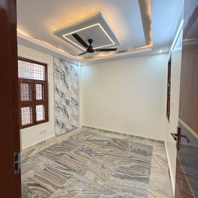Bedroom, dwarka mor 3 Bedroom 100 Sq.Yd. Builder Floor In Dwarka Mor Delhi 9987316
