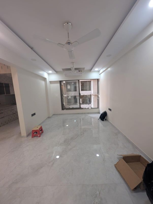 2 BHK Apartment For Rent in Kalpataru Magnus