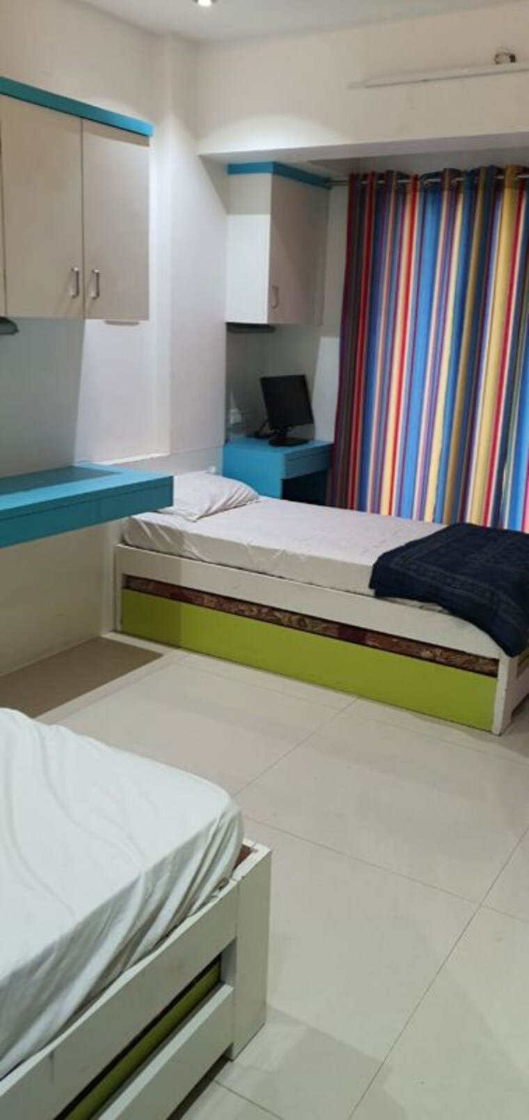 Bedroom, prakruti-pearl 2 Bedroom 700 Sq.Ft. Apartment In Ghodbunder Road Thane 9987347