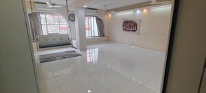 Living Room in 3 BHK Apartment at Vaibhav Building, Dadar West – for Rent