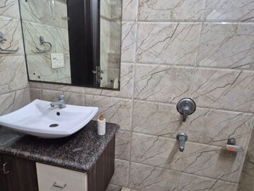 Bathroom in 3 BHK Builder Floor at RWA Apartments Sector 50, Sector 50 – for Rent
