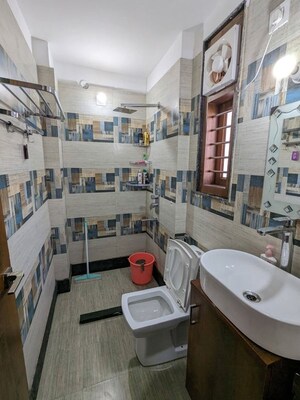 Master Bedroom in 2 BHK Builder Floor at Uday Arden 45, Sector 45 – for Rent