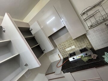 Furnished Amenities in 2 BHK Apartment at Migsun Ultimo, Omicron Iii Greater Noida – for Rent