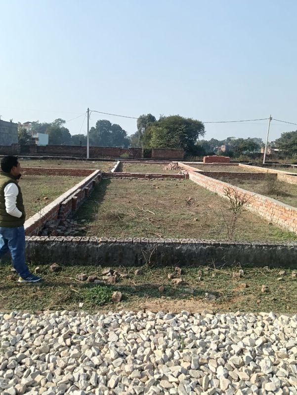 Plot For Sale in Faizabad Road