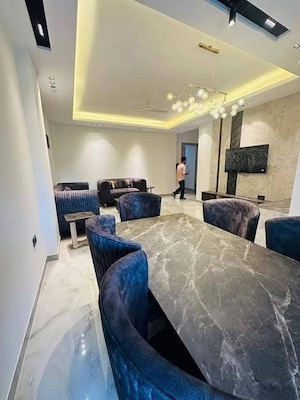 Master Bedroom in 2 BHK Builder Floor at M3M Paragon 57, Sector 57 – for Rent