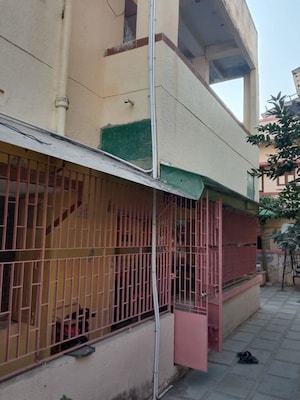 Balcony in 6 BHK Villa at Vejalpur – for Sale