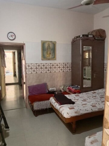 Living Room in 6 BHK Villa at Vejalpur – for Sale