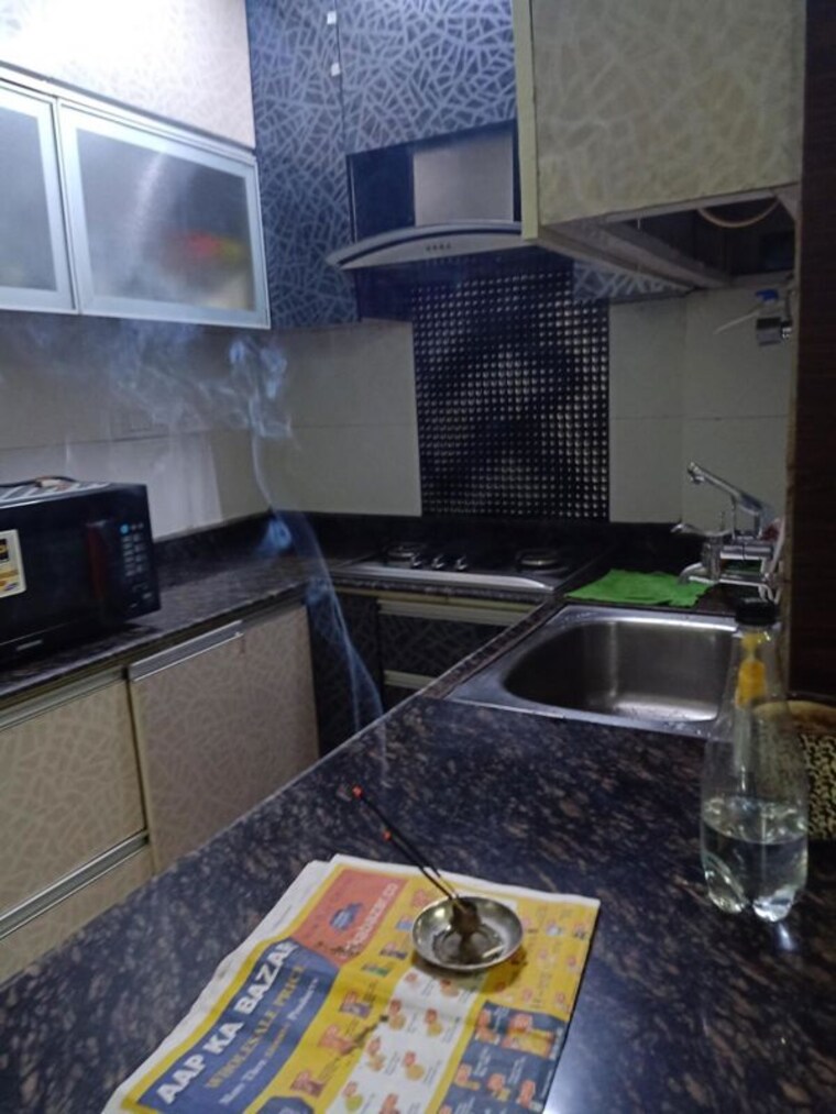 Kitchen, sector 23 dwarka 2 Bedroom 700 Sq.Ft. Builder Floor In Sector 23 Dwarka Delhi 9985942
