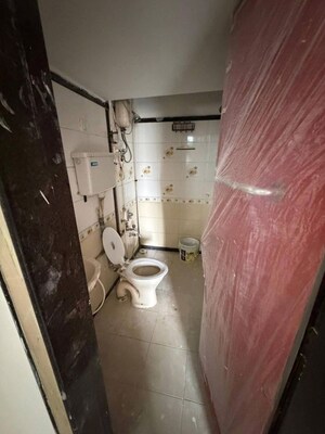 Bathroom in 2 BHK Apartment at Dn Nagar – for Rent