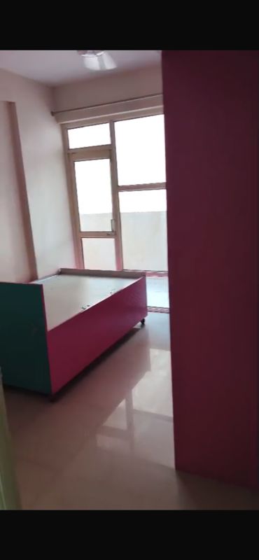2 BHK Apartment For Rent in Pyramid Urban Homes 2