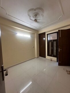 2 BHK + Pooja Room Builder Floor For Rent in Chattarpur