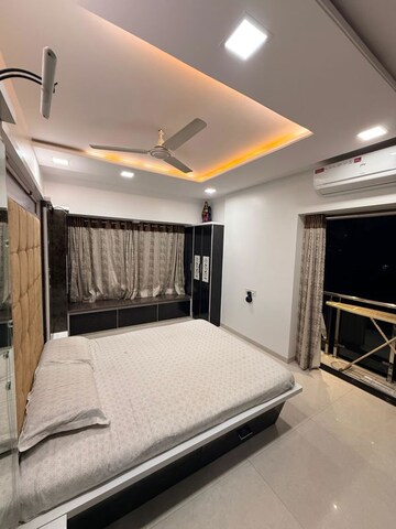 Bedroom in 2 BHK Apartment at Shri Sai Ganesh CHS, Goregaon West – for Rent