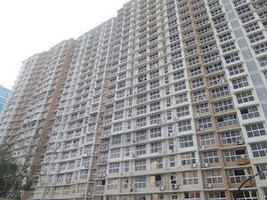 2 BHK Apartment – Exterior View View at Raheja Ridgewood, Goregaon East - for Rent