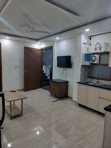 Kitchen in 1 BHK Builder Floor at Sushant Lok 3, Sector 57 – for Rent