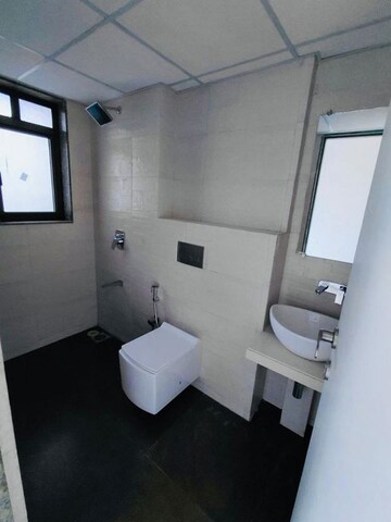Bathroom in 4 BHK Apartment at Kanakia Silicon Valley, Powai – for Rent