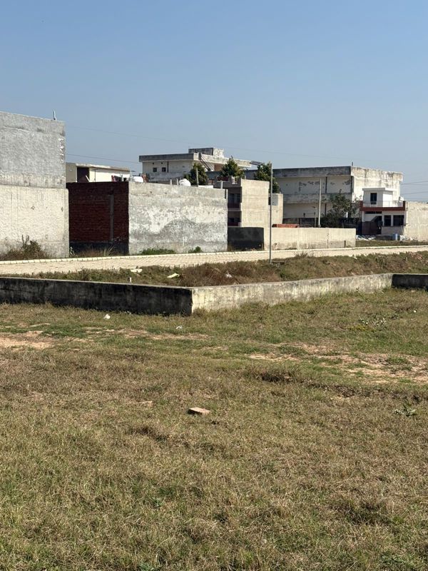 Plot For Sale in Dera Bassi