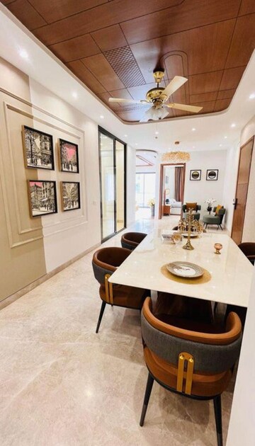 3 BHK Apartment For Rent in DLF Oakwood Estate, Dlf Phase ii