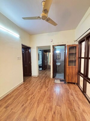 Room in 2 BHK Apartment at Vignana Nagar – for Rent