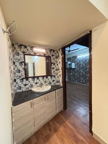 Room in 2 BHK Apartment at Vignana Nagar – for Rent