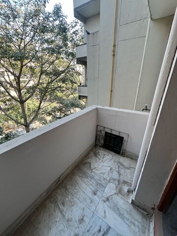 Balcony in 2.5 BHK Builder Floor at Bancourt Apartment, Sector 44 – for Rent