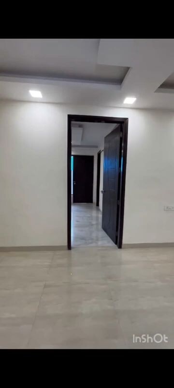 Room in 6+ BHK Independent House at Vipul World Plots, Sector 48 – for Sale
