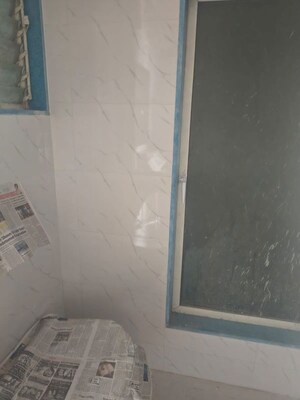 Bathroom in 3 BHK Apartment at Dosti Acres Aster, Wadala East – for Rent