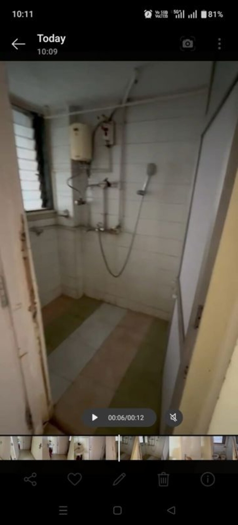 Bathroom, sagar-chs-mahim 1 Bedroom 450 Sq.Ft. Apartment In Mahim Mumbai 9987652