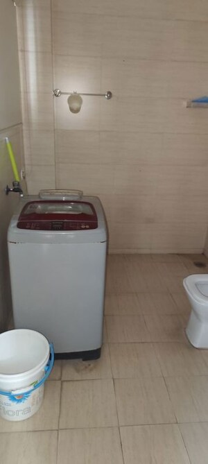 Furnished Amenities in 3 BHK Builder Floor at RWA Apartments Sector 50, Sector 50 – for Rent