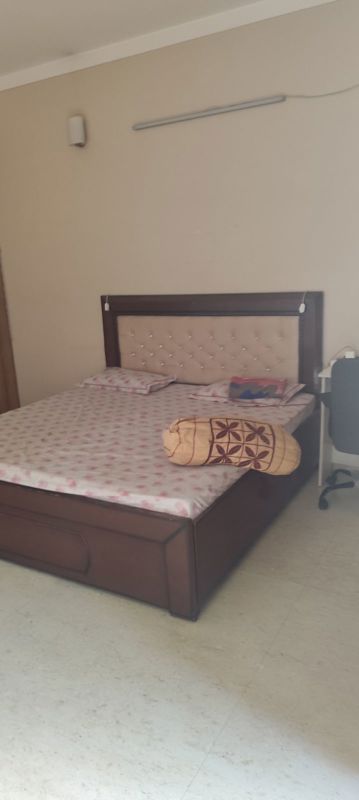 3 BHK Builder Floor For Rent in RWA Apartments Sector 50