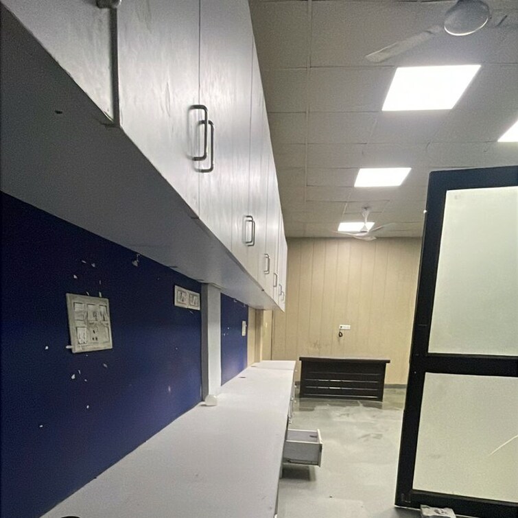 Kitchen, okhla industrial estate phase 2 Commercial Office Space 1100 Sq.Ft. In Okhla Industrial Estate Phase 2 Delhi 9987669
