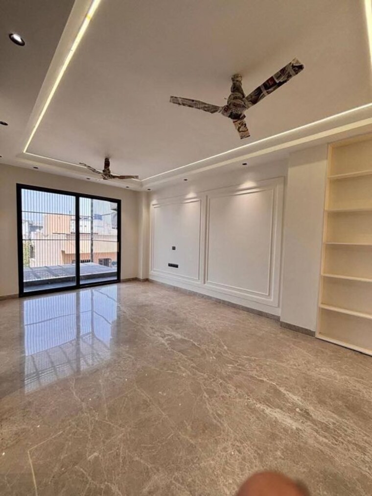 Room, rwa-surya-vihar 1.5 Bedroom 985 Sq.Ft. Apartment In Sector 21 Gurgaon 9987672