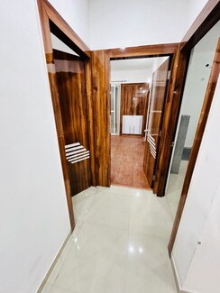 5 BHK + Servant Room Apartment For Sale in UPAVP Ganga Yamuna And Hindon Enclave