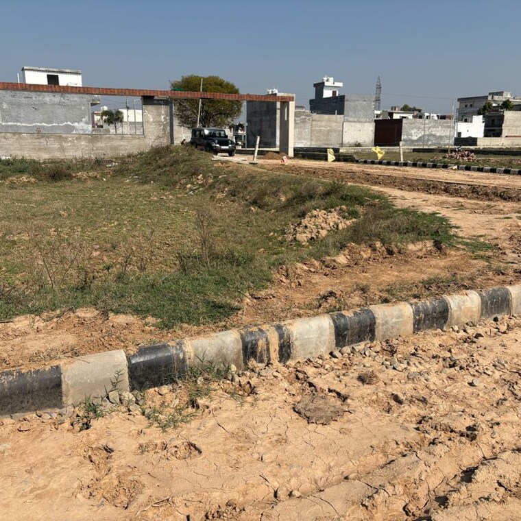 undefined, dera bassi  100 Sq.Yd. Plot In Dera Bassi Mohali 9987680