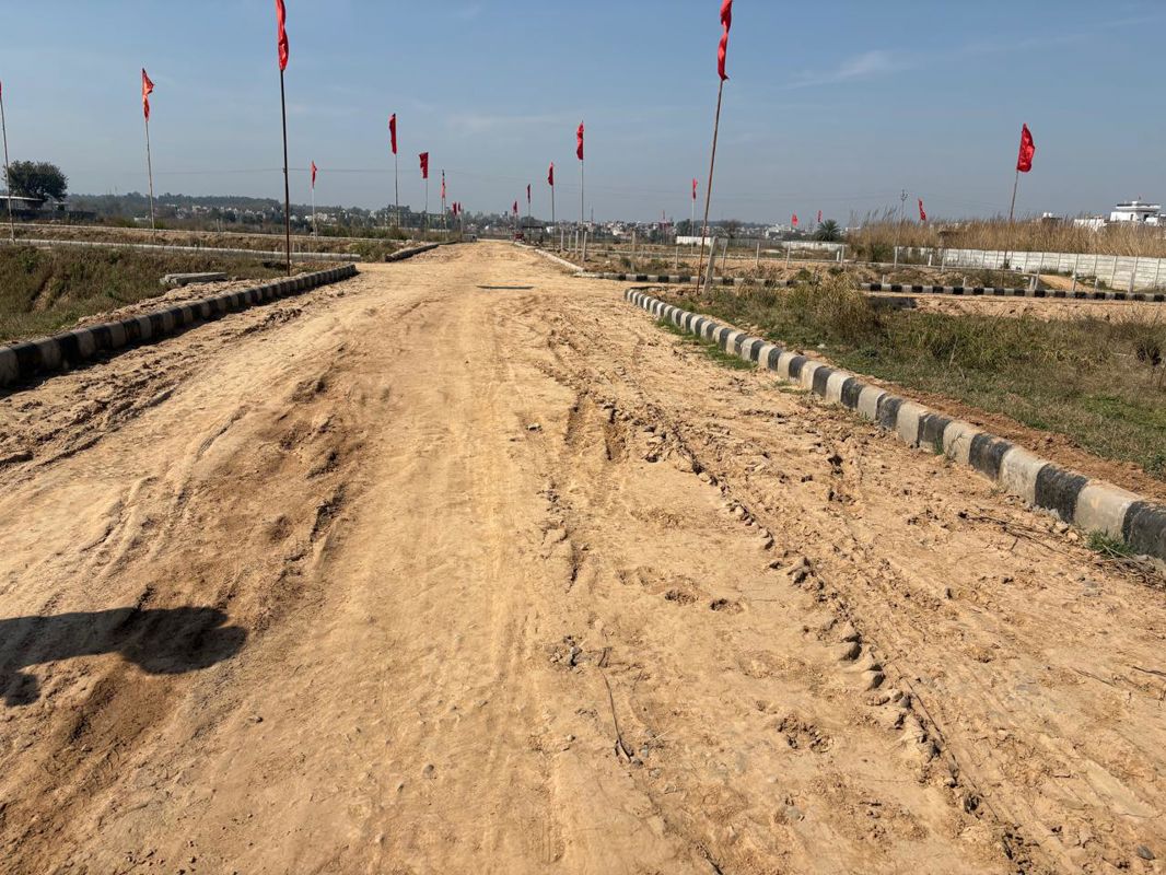 Plot For Sale in Dera Bassi
