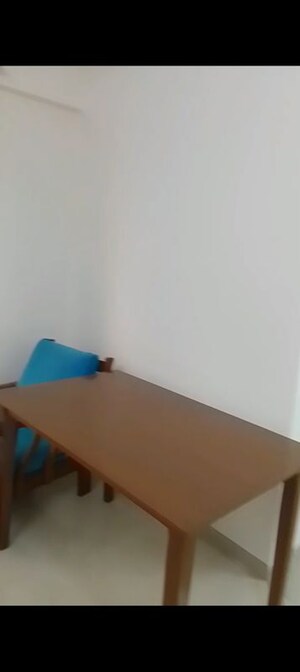 Furnished Amenities in 2 BHK Apartment at Neelkanth Palms, Kapur Bawdi – for Rent