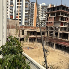 4 BHK + Pooja Room,Servant Room Apartment For Sale in Imperial Residency Banaura Husainbari