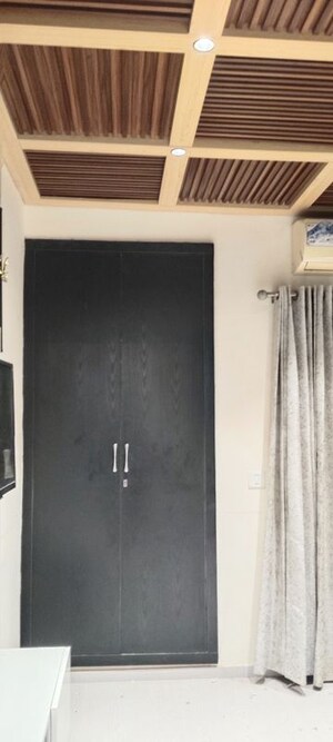 Furnished Amenities in 3.5 BHK Apartment at BPTP Park Grandeura, Sector 82 – for Sale