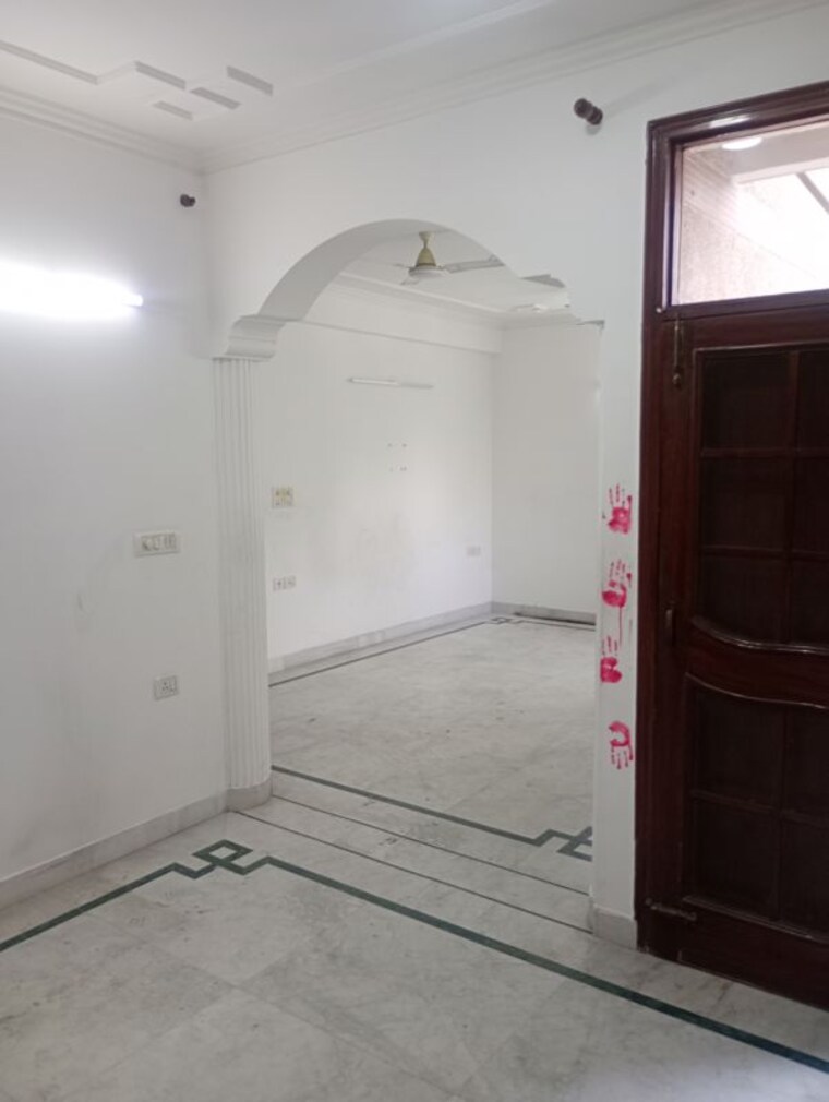 Bathroom, sector 12 dwarka 4 Bedroom 2800 Sq.Ft. Apartment In Sector 12 Dwarka Delhi 9987617