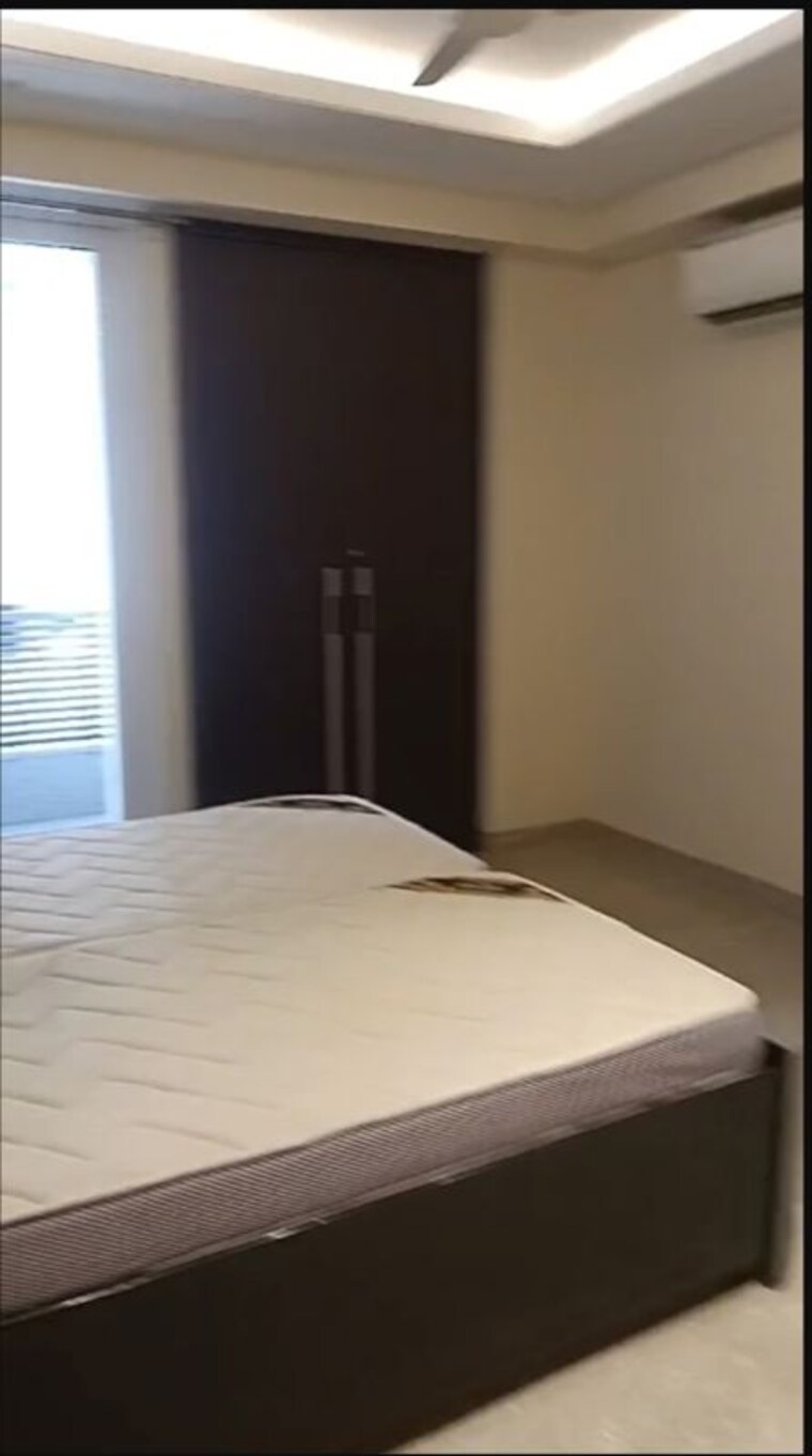Bedroom, vasant vihar 4 Bedroom 400 Sq.Yd. Builder Floor In Vasant Vihar Delhi 9987730