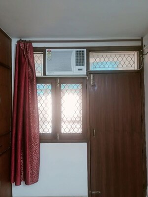 Bedroom in 2 BHK Apartment at Sector 9 Dwarka – for Rent