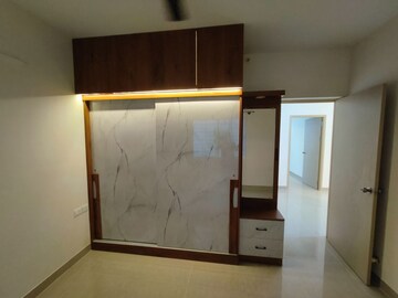 Room in 2 BHK Apartment at Mantri Serenity, Kanakapura Road – for Rent