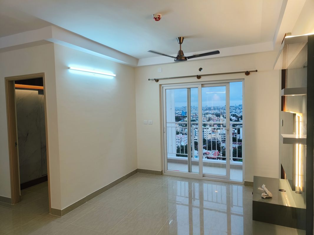 2 BHK + Pooja Room Apartment For Rent in Mantri Serenity